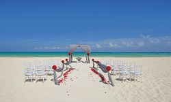 Royal Hideaway Playacar Wedding Venue