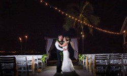 Courtyard By Marriott King Kamehameha's Kona Beach Wedding Venue