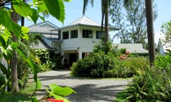 Hotel Mocking Bird Hill Wedding Venue