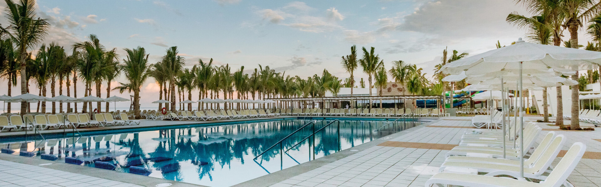 Hotel Riu Emerald Bay Wedding Venue