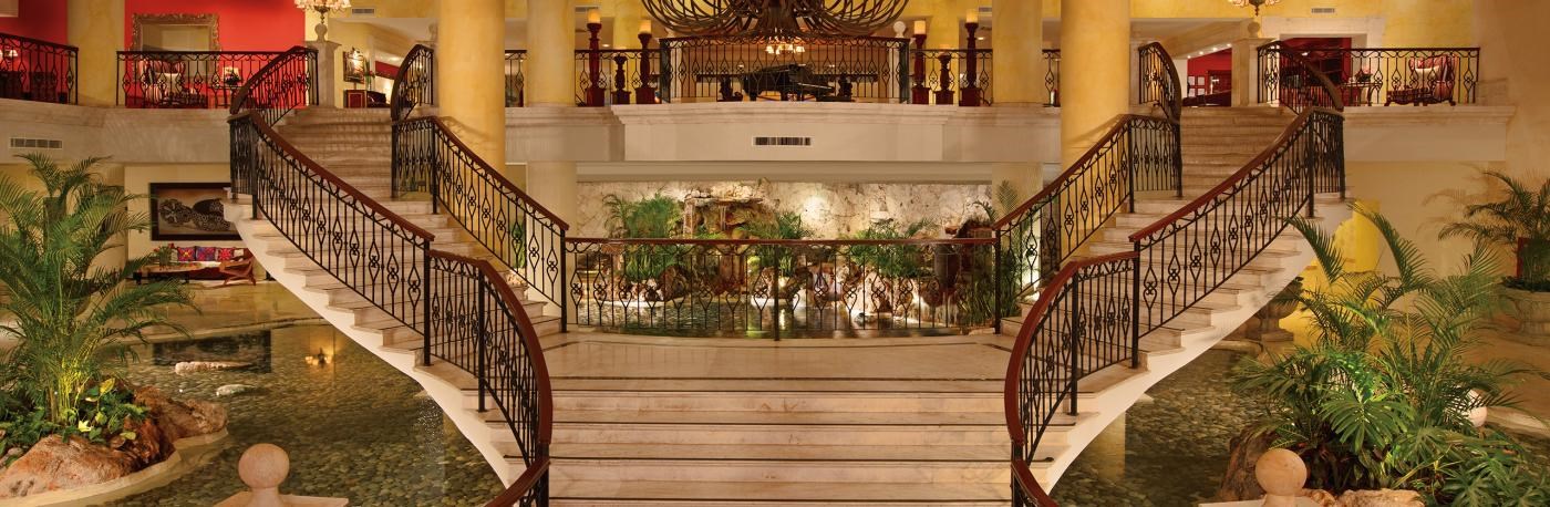 Secrets Capri Riviera Cancun Wedding Venue