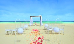 Allegro Playacar Wedding Venue