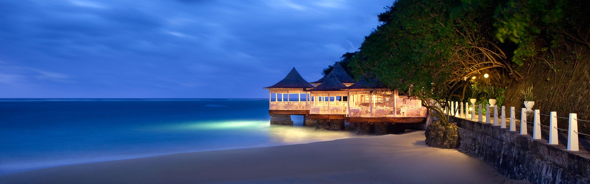 Couples Tower Isle Wedding Venue
