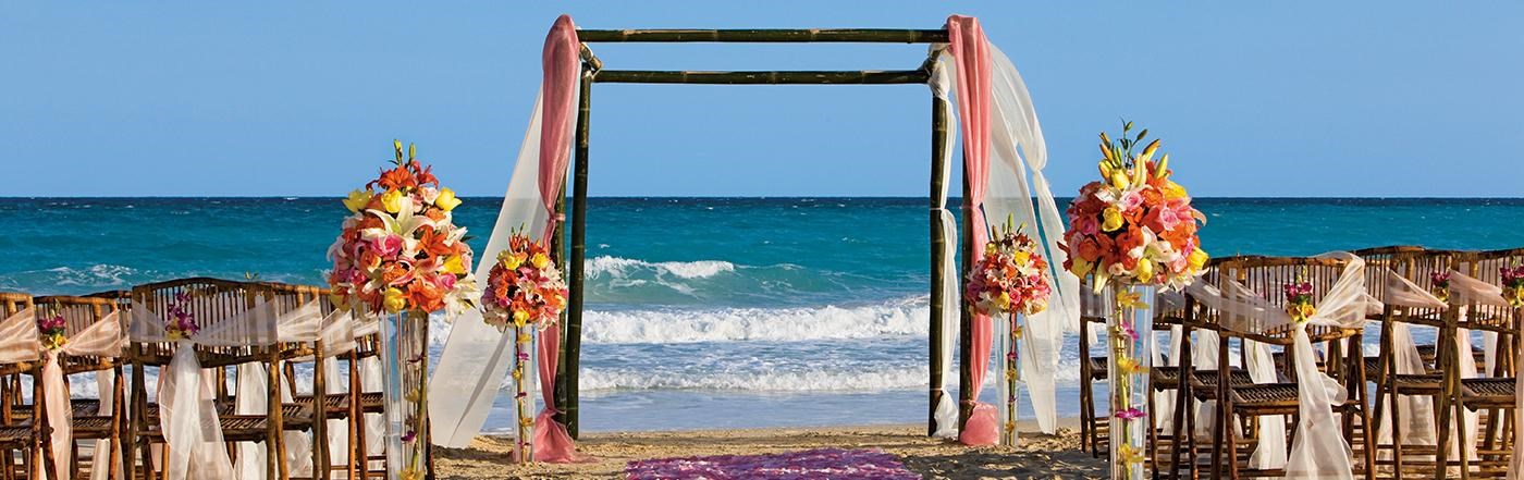 Now Jade Riviera Cancun Wedding Venue