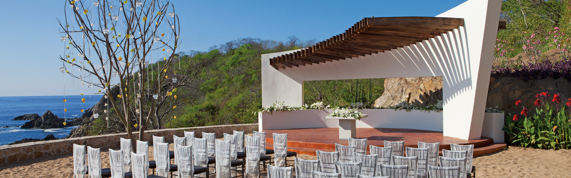 Secrets Huatulco Resort & Spa Wedding Venue