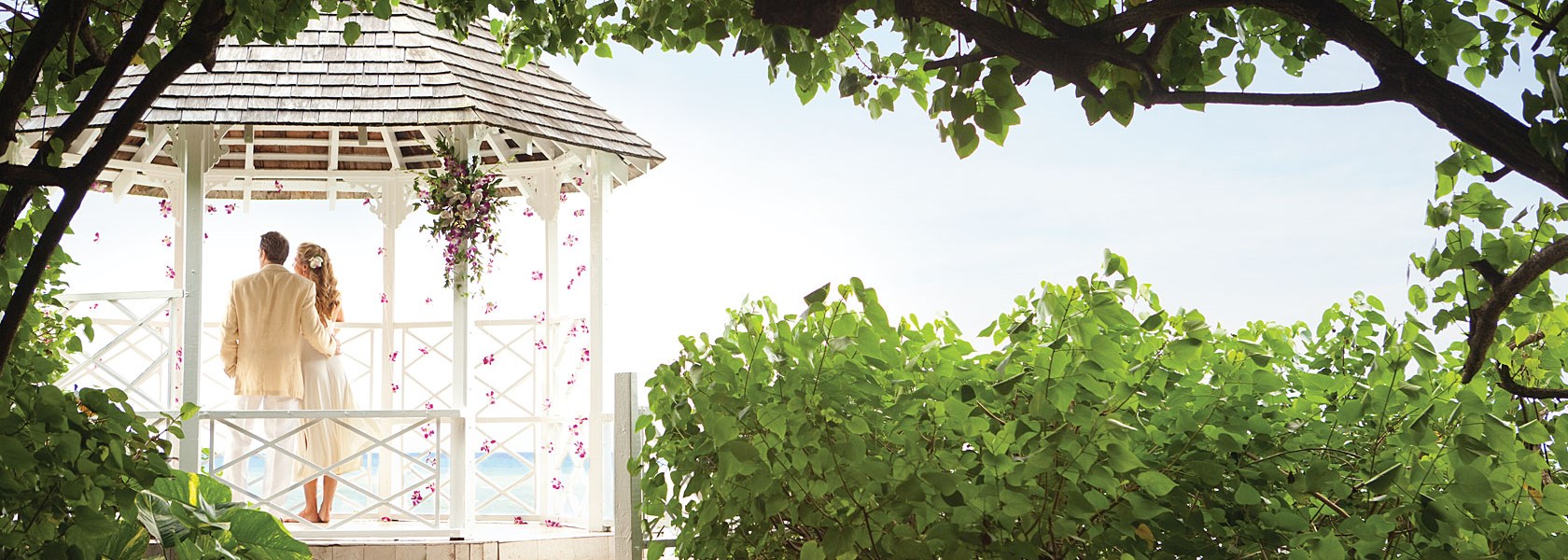 Couples Sans Souci Wedding Venue