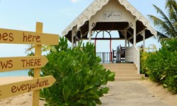 Jewel Runaway Bay Beach & Golf Resort Wedding Venue