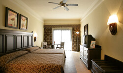 Hotel Riu Santa Fe Wedding Venue