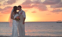 Sunset At The Palms Wedding Venue