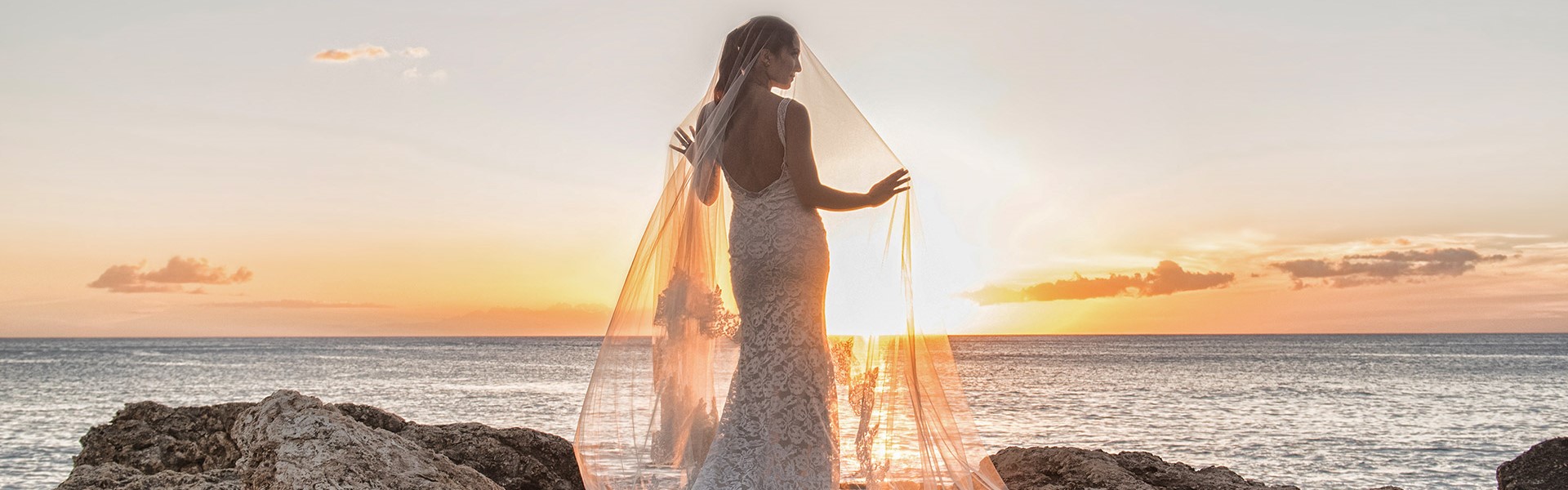 The New Otani Kaimana Beach Hotel Wedding Venue