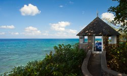 Couples Sans Souci Wedding Venue