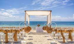 Ocean Coral & Turquesa Wedding Venue