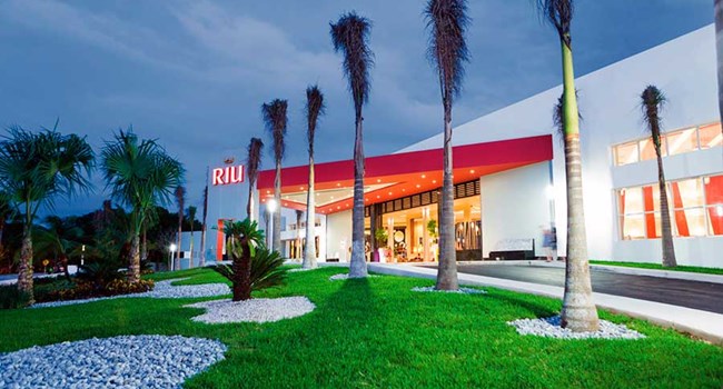 Hotel Riu Playacar  Wedding Venue